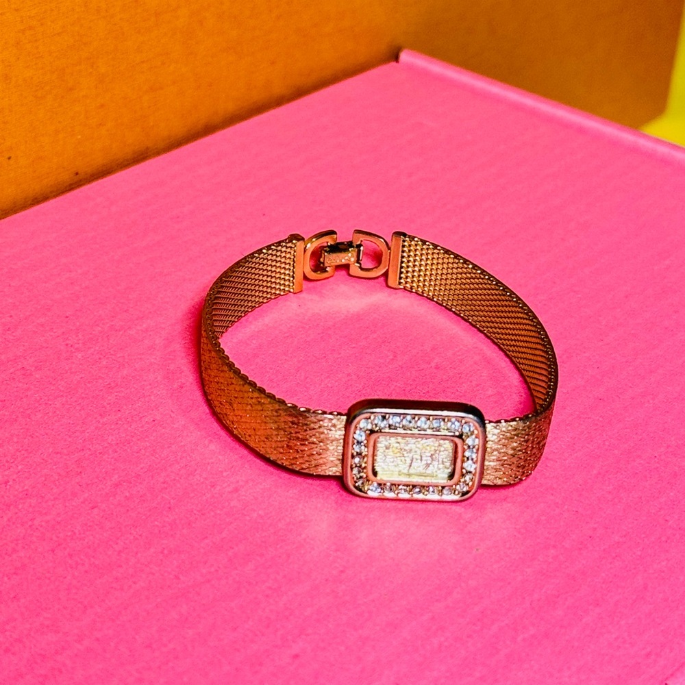 Dior Gold Mesh Bracelet with Sparkling Centerpiece - Picture 3 of 12